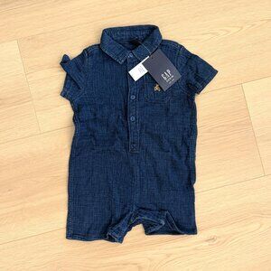 Baby Gap Gauze Button Down Pocket Romper in Denim Blue, Size 18-24 months